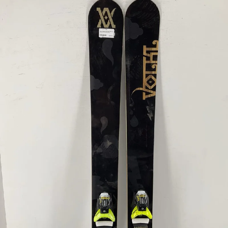 Skis for snow conditions-Volkl Gotama 106 w/ Look SPX 12 Bindings